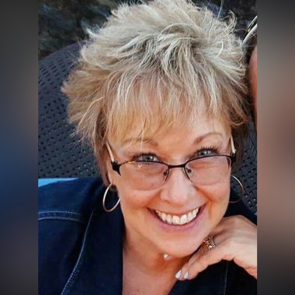 Meet your Posher, Gabrielle - Picture 6 of 10